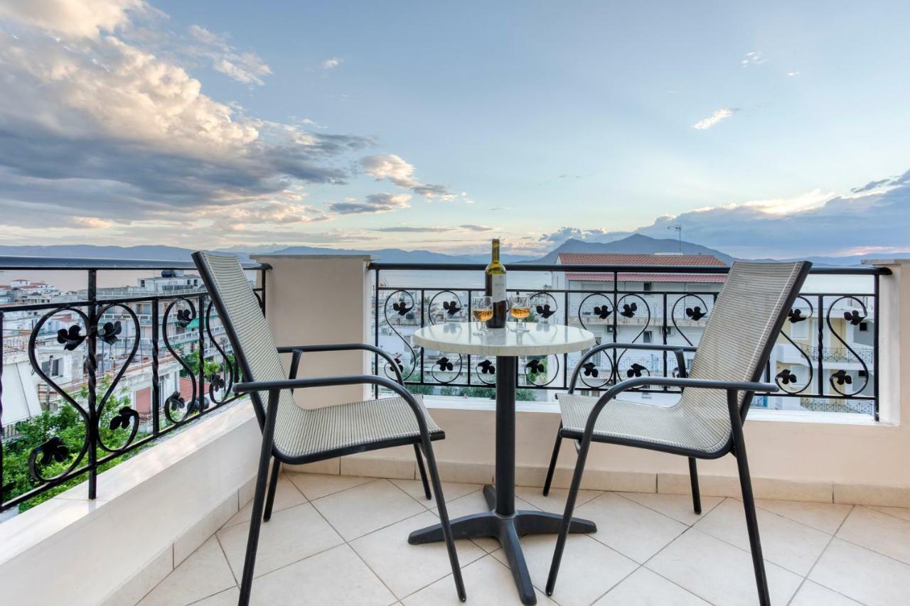 Niovi Luxury Apartments Lutrá Edipszú Kültér fotó